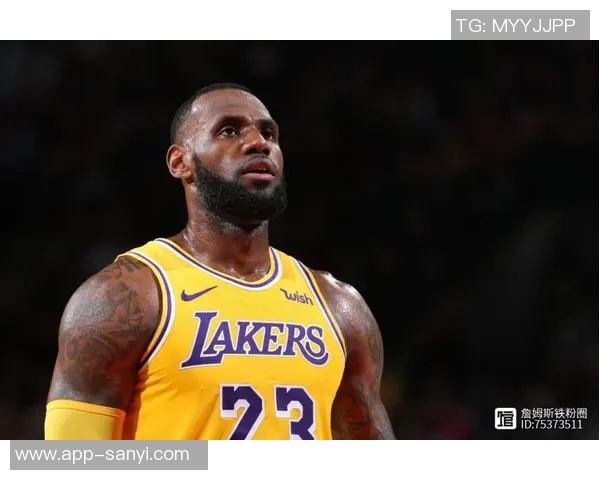 詹姆斯分享20张珍贵照片庆祝第23个赛季荣耀时刻尽情享受篮球人生