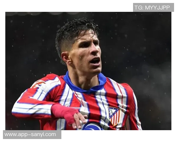 哥哥谈朱利亚诺西蒙尼:父亲一直认为弟弟是最优秀的他状态正佳