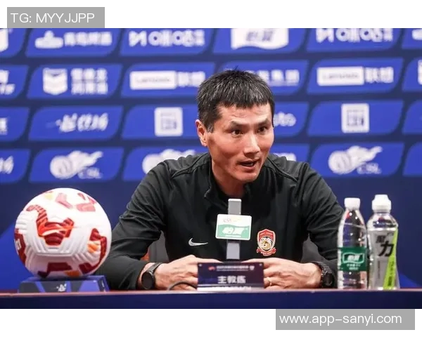 邵佳一新任国足主帅见面会定于下周在京举行新国足将于一月在肇庆集训