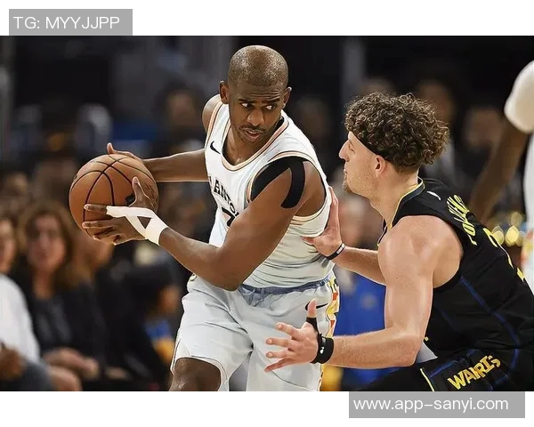 保罗适应快船角色变化努力实现生活与篮球的完美平衡